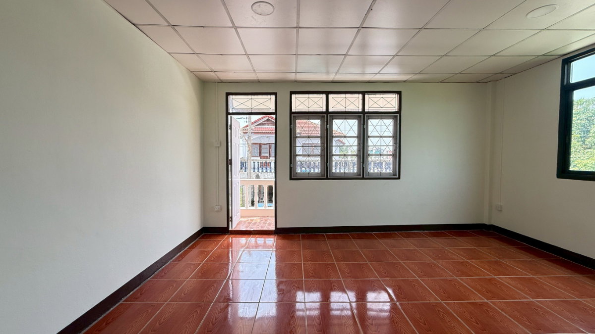 รูป 🏠ขายบ้านทาวเฮ้าท์ 2 ชั้น พร้อมที่ดิน ซอยร่วมใจ ต.บางเตย อ.สามโคก จ.ปทุมธานี - รูปที่ 12/21