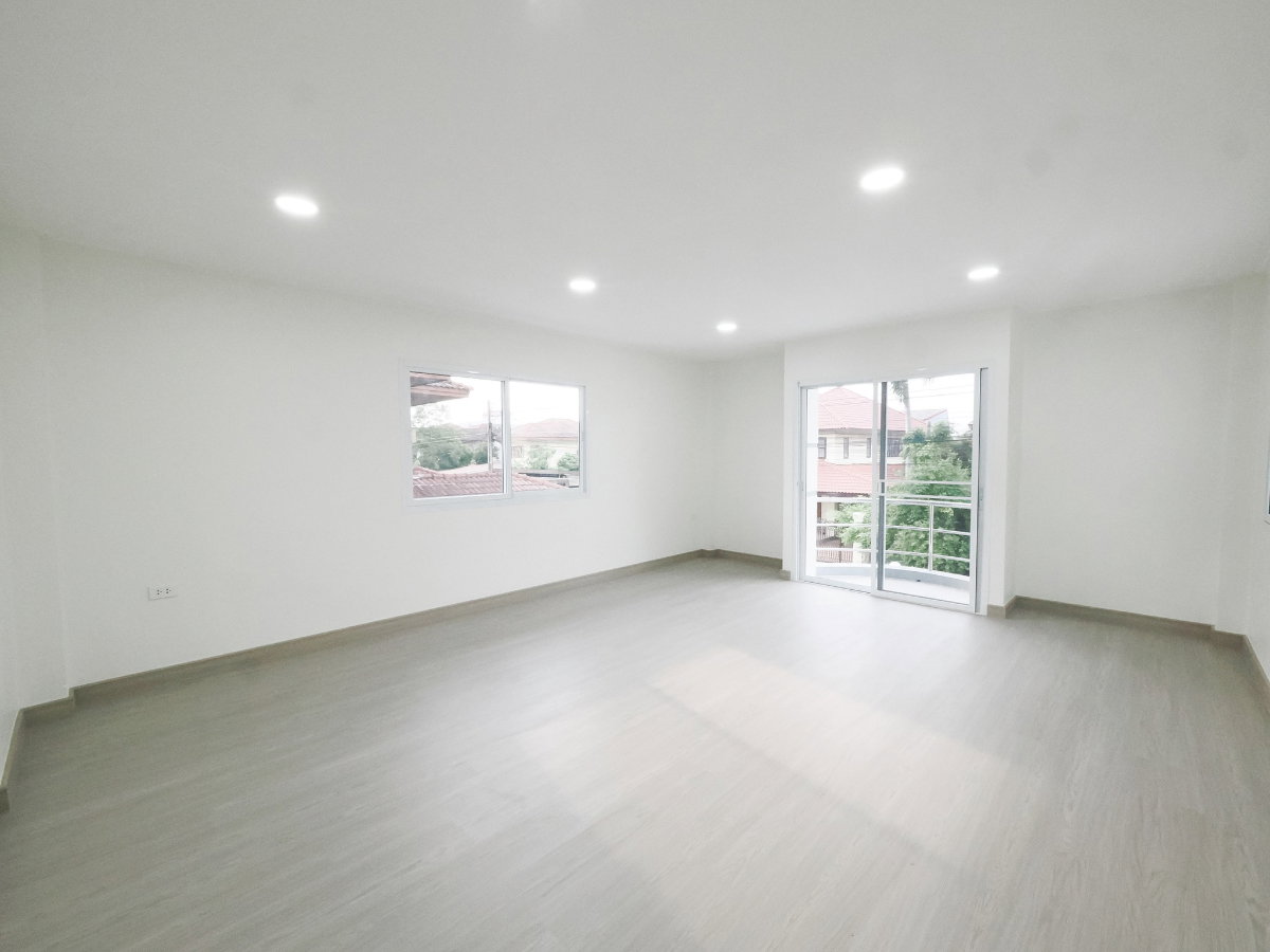 รูป ขายบ้านเดี่ยว 2 ชั้น ม.อู่ทองเพลส 2 ขนาด 80.3 ตร.ว. [เปียร์​นนท์-ลำลูกกา] ขาย 3.99 ล้านบาท - รูปที่ 39/49