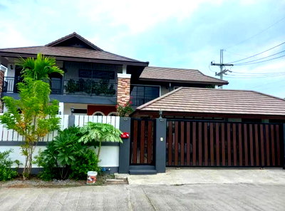 บ้านเดี่ยว กาดฝรั่ง วิลเลจ  : ขายบ้านเดี่ยวนอกโครงการ 5 ห้องนอน 5 ห้องน้ำ หางดง-เชียงใหม่ ใกล้โรงเรียนนานาชาติเกรซ (H438) T.0946511456