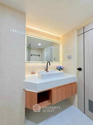รูป คอนโด 1 ห้องนอน ขายที่ Hillside 3 Condominium ย่านนิมมานเหมินท์ (ID 2889484) - รูปที่ 8/8