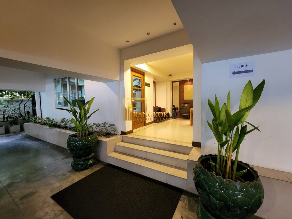 รูป Stunning 3 Bedroom Apartment in Sathorn Area - BR0602AP - รูปที่ 31/33