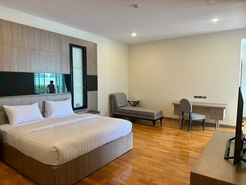 LTH15213 – Ultra Luxury Penthouse for Rent Nana | Exclusive City Lifestyle | Near BTS Nana | 300,000 THB | เพนท์เฮ้าส์หรูให้เช่า นานา ห้องใหญ่พิเศษ ใกล้ BTS นานา