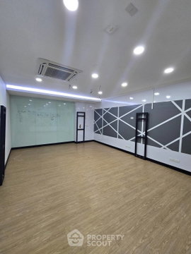 คอนโด 1 ห้องนอน 350 ตร.ม. อมรพันธ์ 205 แซทเทิลไลท์ทาวน์ ใกล้ MRT ห้วยขวาง (ID 2872882)
