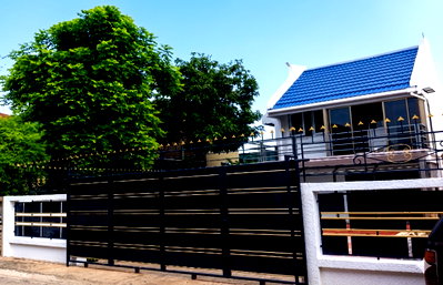 เช่าบ้านเดี่ยว ถนนประดิษฐ์มนูธรรม : #บ้านเดี่ยวให้เช่า ลาดพร้าว 64 ทำเลดี เดินทางสะดวก เหมาะสำหรับอยู่อาศัยหรือทำโฮมออฟฟิศ มี 3 ห้องนอน | 2 ห้องน้ำ | จอดรถ 2 คัน | แอร์ 4 เครื่อง