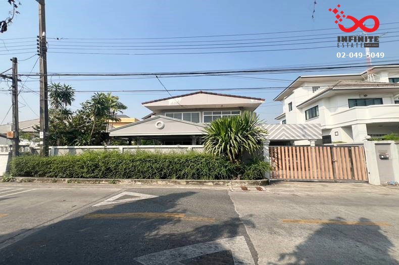รูป ขายบ้านเดี่ยว 2 ชั้น 85 ตรว. เสนานิคม 1 ซอย 42 หมู่บ้านอมรพันธ์ 9 - รูปที่ 2/13