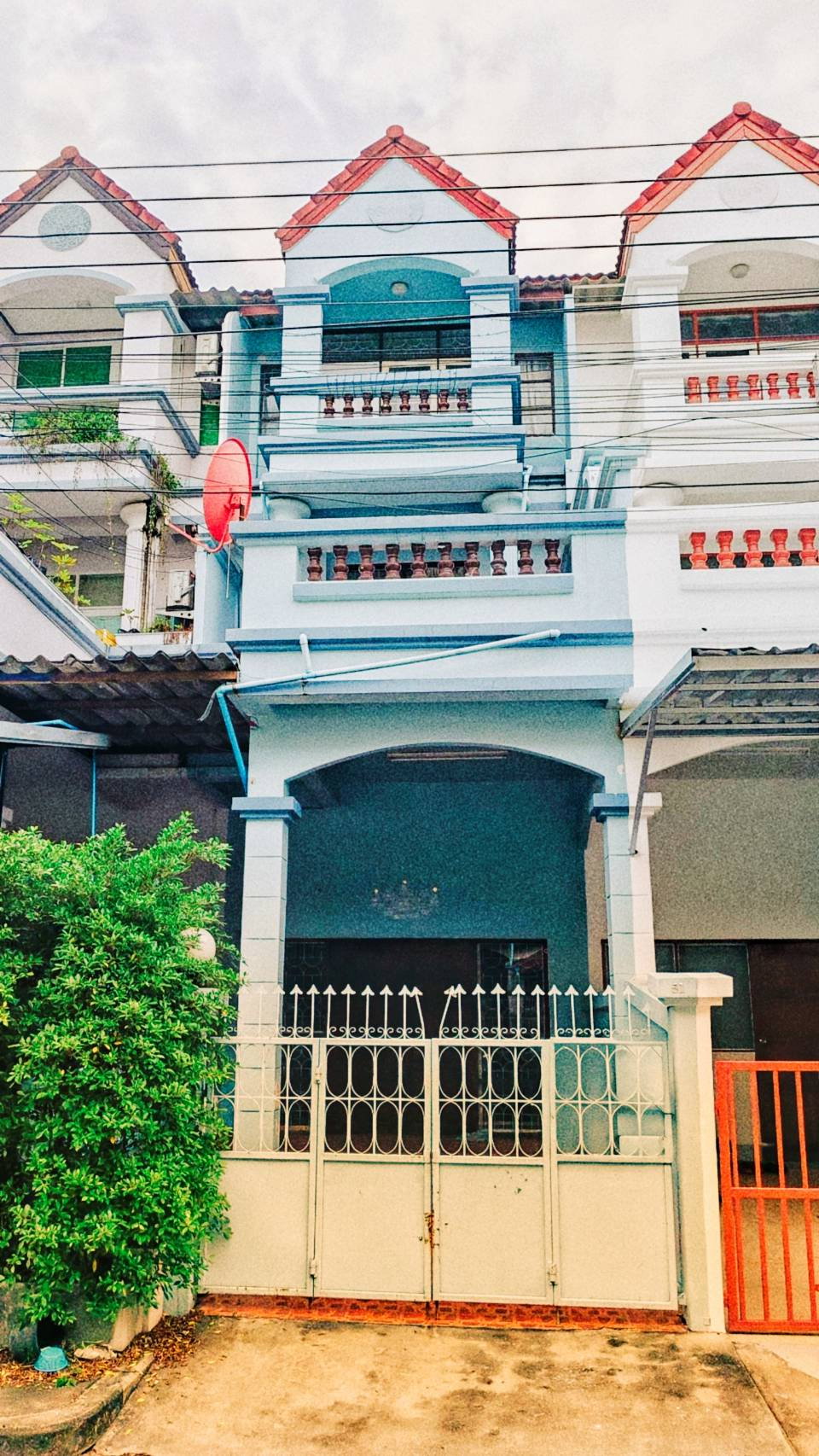 🏡 บ้านสวย รีโนเวทใหม่ พร้อมอยู่!  3 ชั้น 3 นอน 3 น้ำ | มีครัวเป็นสัดส่วน
