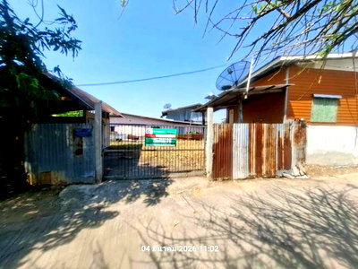 Houses for sale : HOME 93 Sq.w. Sra Bot Lopburi for 372,000