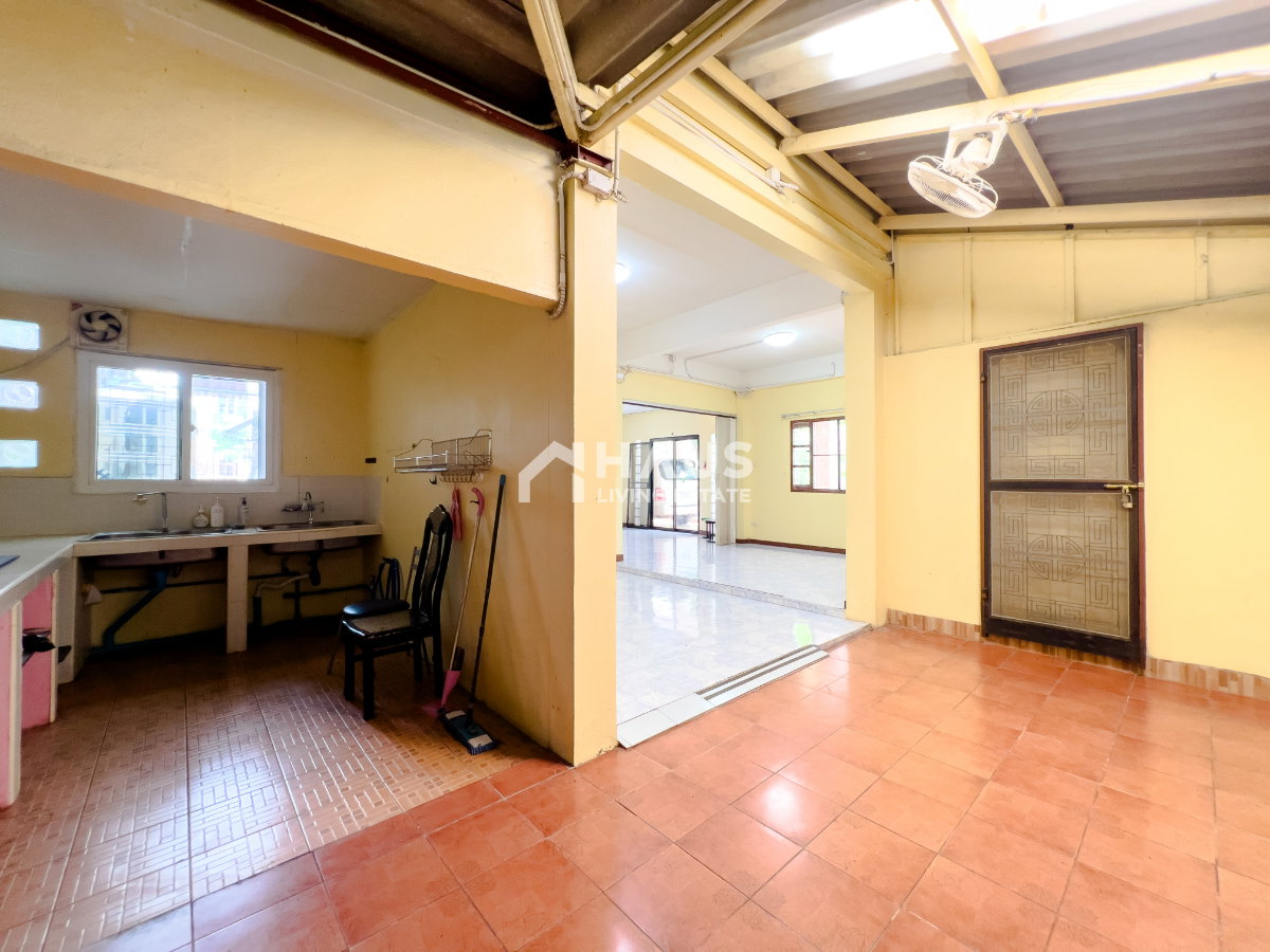 picture Baan Pradab Dao 1-4 / 4 Bedrooms #HRP3061 - 9/37
