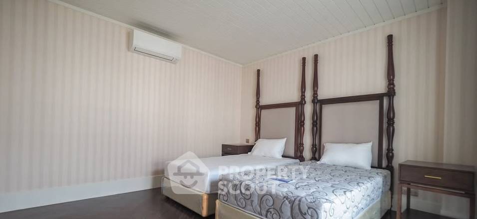 รูป คอนโด 2 ห้องนอน 92 ตร.ม. สำหรับขาย Grand Florida Beachfront Pattaya นาจอมเทียน (ID 2866213) - รูปที่ 11/17