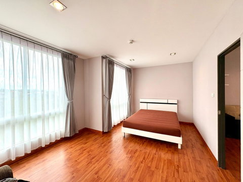 ขายคอนโด วันพลัสสวนดอก 3 ใกล้คณะแพทย์ ทันตะ มช. โทร 082-389-9314 บู