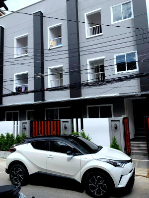Apartment building for sale Din Daeng Road : S1231 🏢 Apartment for sale, fully occupied with tenants, Pracha Songkhro 21, near MRT Huai Khwang. Only 7.49 million baht.