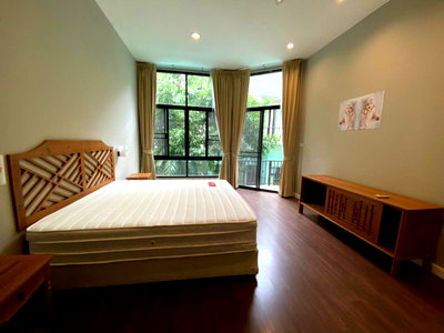เช่าบ้านเดี่ยว ถนนเพชรบุรี กรุงเทพฯ : LTH15397 – Modern House Pet-Friendly for Rent Thonglor🐾 | City Lifestyle Best Value | Near BTS Thonglor | 130,000 THB