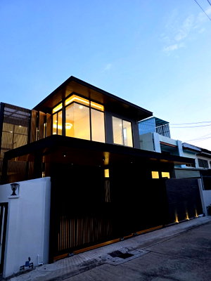บ้านเดี่ยว พระโขนงใต้ : Pool Villa in Bang Chak 3 bedrooms, for sale