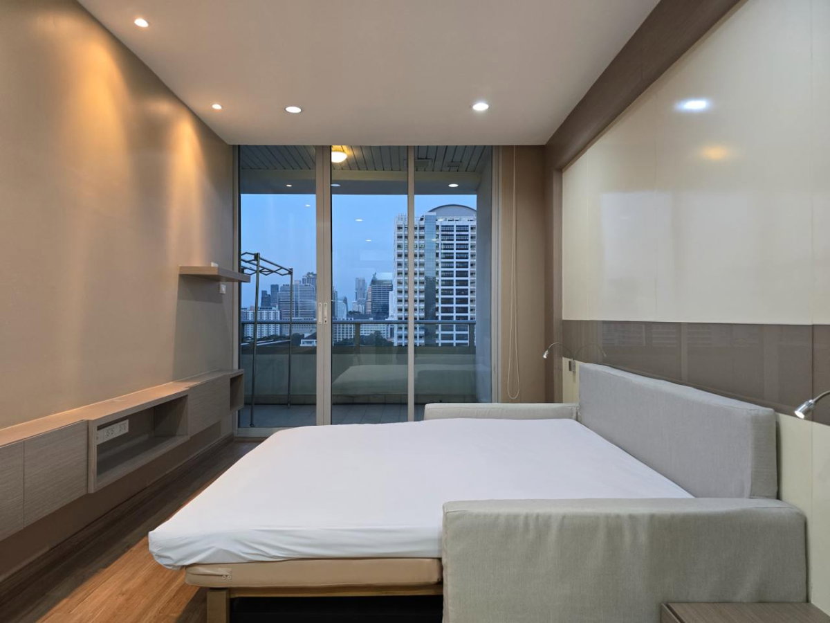 รูป Chamchuri Square Residence【𝐒𝐄𝐋𝐋 & 𝐑𝐄𝐍𝐓】🔥สัมผัสความอบอุ่นด้วยการตกแต่งที่สะท้อนความคลาสสิกและเรียบง่าย ติดจุฬา🔥  ติดต่อไลน์ไอดี: @hacondo - รูปที่ 1/11