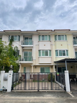 ขายทาวน์โฮม 3 ชั้น พร้อมอยู่ โครงการ ศุภาลัยวิลล์ หลักสี่-ดอนเมือง ซอยช่างอากาศอุทิศ 5 ดอนเมือง  3นอน3น้ำ