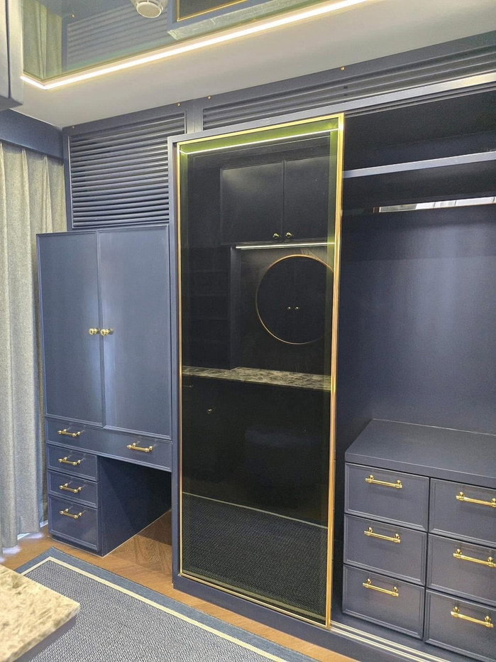 picture Knightsbridge Prime             Sathorn - 10/16