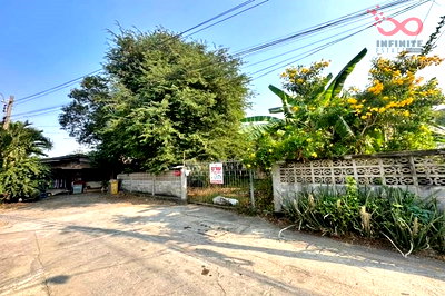 ที่ดิน ถนนเทพรักษ์ : ขายที่ดิน 171 ตร.ว. พหลโยธิน 54 ร่วมใจสามัคคี 3 พร้อมสิ่งปลูกสร้าง ใกล้ BTS สะพานใหม่