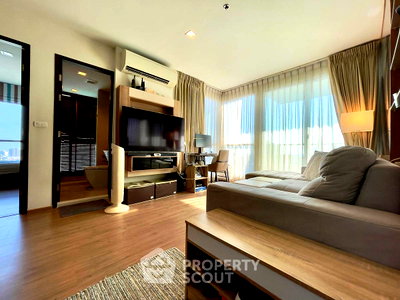 Condos for sale : 2-BR 63 Sqm High-Floor Condo At Rhythm Sathorn, 300m To BTS Saphan Taksin (ID 2897105)