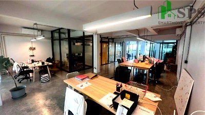 Office for rent : Office Space for Rent in Prime Location near Central World (SPSJP346)