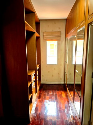 บ้านเดี่ยว ถนนเฉลิมพระเกียรติ ร.9 : For Sell at   Krong Thong Pavilion Village