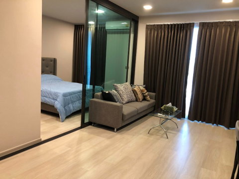 ให้เช่าคอนโด เวนิโอ สุขุมวิท 10 อาคาร 1 ชั้น 7 1 ห้องนอน ขนาด 42 ตรม ใกล้ อุทยานเบญจกิติ