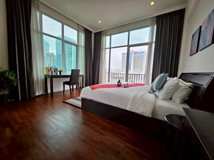 รูปภาพ LTH15413 – Luxury Penthouse for Rent Sathorn | Exclusive City Lifestyle | Near BTS Surasak | 160,000 THB