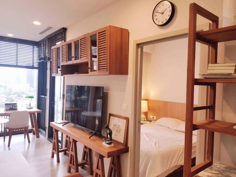 P-147343 — เจ้าของลดราคา! OKA HAUS Sukhumvit 36 (35 ตร.ม.) A วิวสระ ราคา 4.7 ล้านบาท ใกล้ BTS ทองหล่อ โทร 085-592-2897 Line: @easythaihome