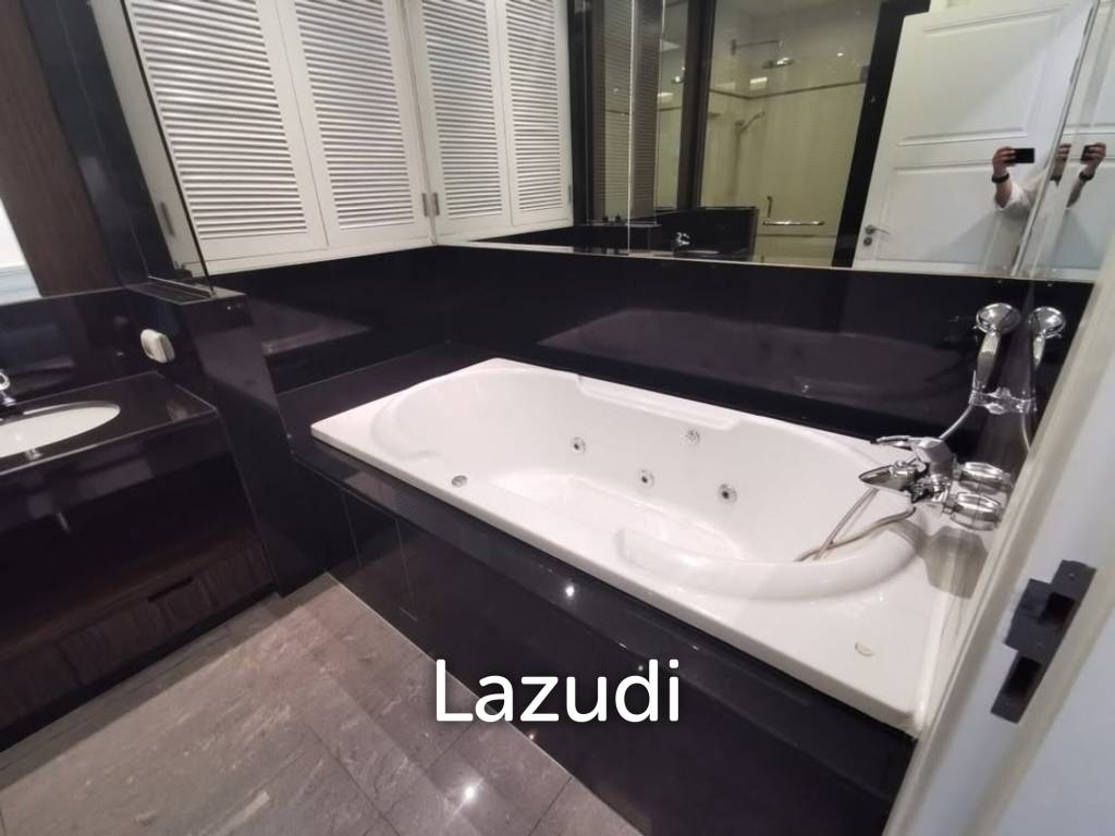 รูป Luxurious 5 Bedroom Condo at Royal Residence Park - รูปที่ 19/27