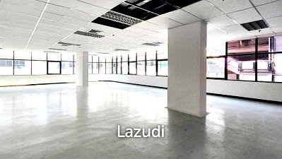 Office for rent Srinakharinwirot University Prasanmit Campus : Office space for rent in Watthana