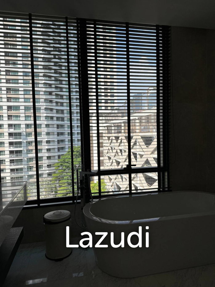 รูป 154 sqm luxury 2 bedroom condo Sindhorn Residence Lumpini Bangkok - รูปที่ 11/13