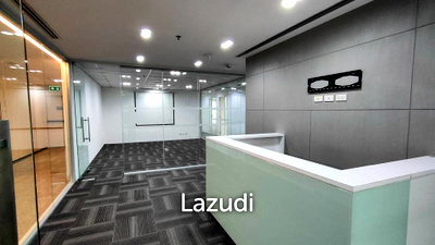 Office for rent Srinakharinwirot University Prasanmit Campus : Ultra Luxury Office Space for rent in Ratchaprasong