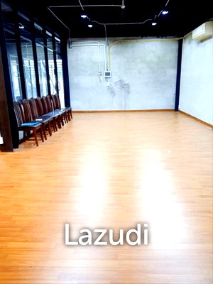 Office for rent DONKI Mall Thonglor   : Office space for rent in Watthana