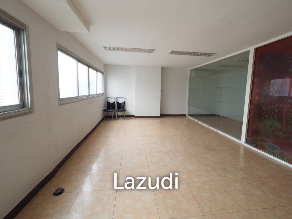 picture Office For Rent 80 SQ.M ITF Silom Palace - 8/16