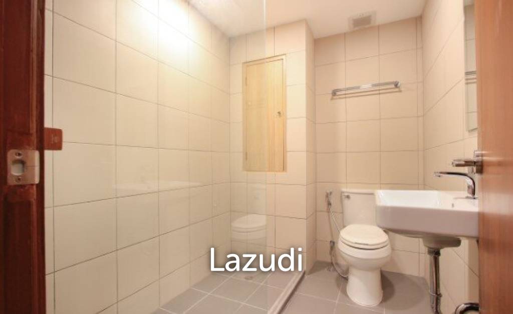 picture 3 Bedrooms 3 Bathrooms 160 SQ.M United Tower - 8/10