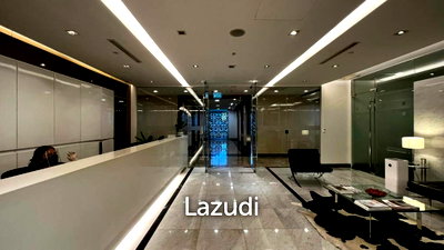 Office for rent Srinakharinwirot University Prasanmit Campus : Small serviced office in absolute premium location