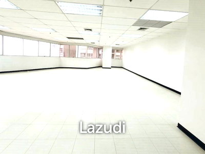 เช่าสำนักงาน รัชโยธิน : 168 SQ.M Office for rent Vibhavadi Rangsit