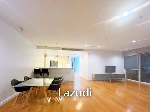 3 Bed 3 Bath 180 SQ.M The Royal Saladaeng
