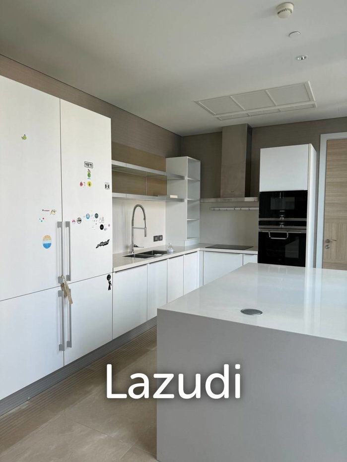 รูป 154 sqm luxury 2 bedroom condo Sindhorn Residence Lumpini Bangkok - รูปที่ 4/13