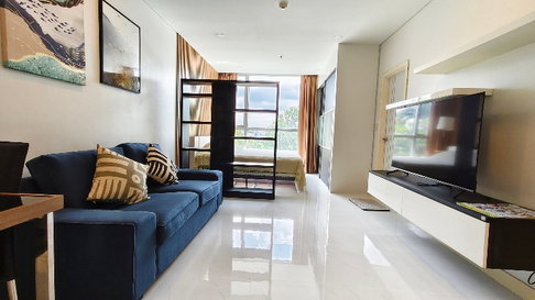 📍 Studio 38 ตร.ม. ใกล้ BTS พระโขนง Le Luk Condo 💰 18,000 บาท/เดือน เดินเพียง 5 นาทีถึง BTS
