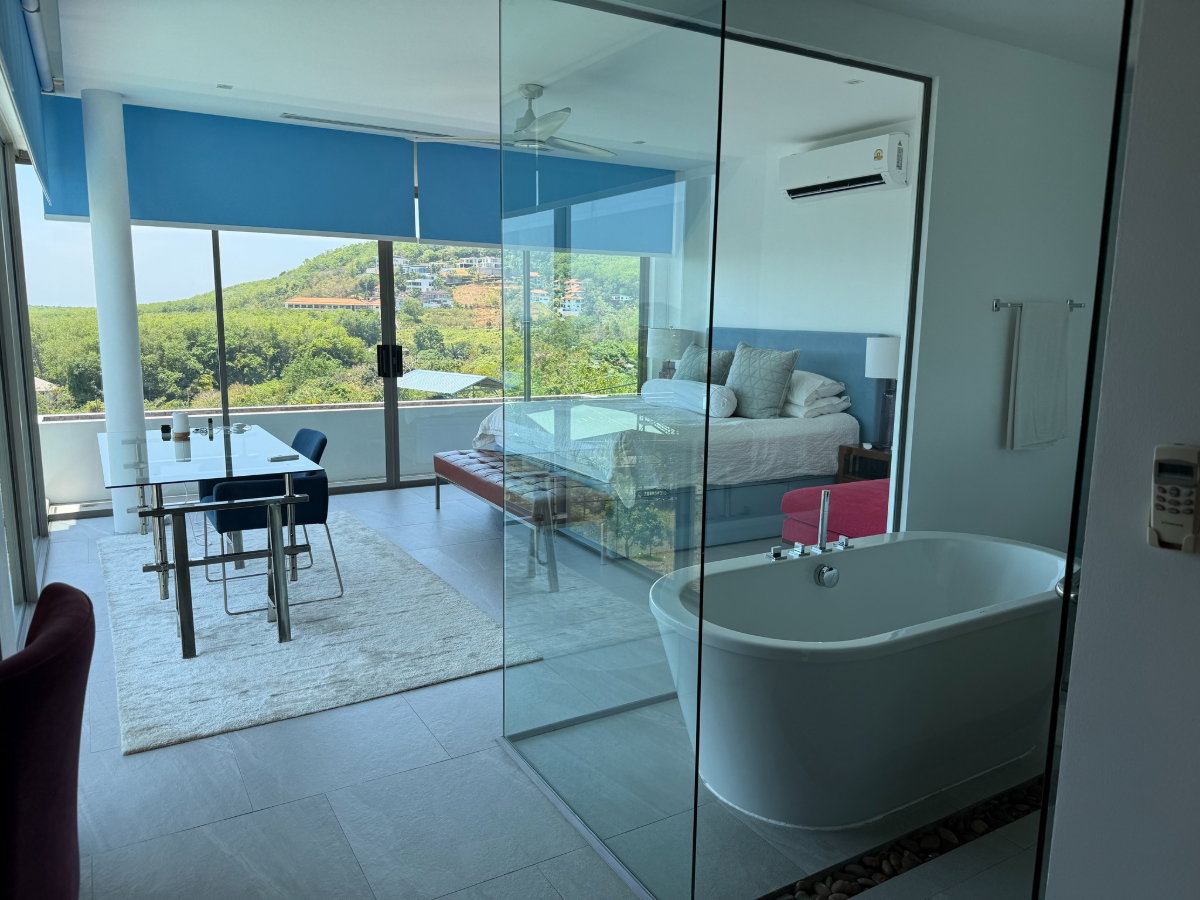picture Rawai Sea View Villa 4 bedrooms for rent - 13/28
