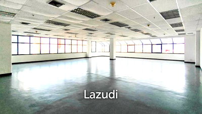 Office for rent Srinakharinwirot University Prasanmit Campus : Office space for rent in Watthana