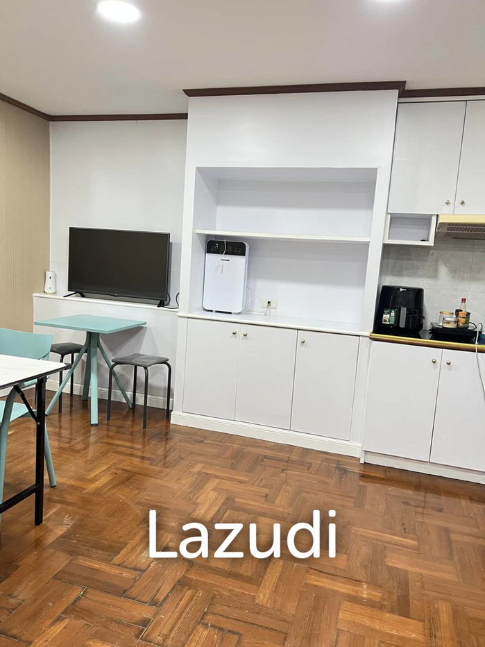 picture 2 Bedrooms 1 Bathrooms 80 SQ.M Wittayu Complex - 8/24
