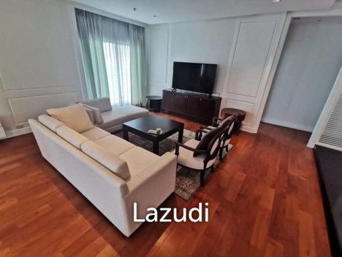 Luxurious 5 Bedroom Condo at Royal Residence Park