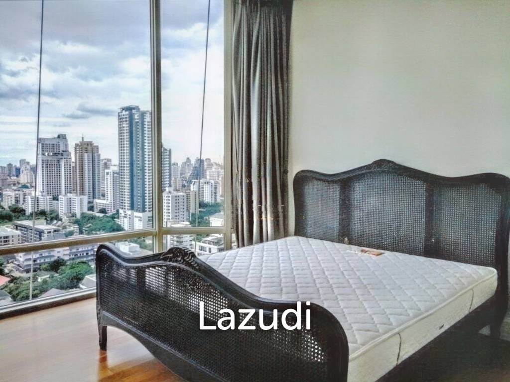 รูป 2 Bed 2 Bath 112 SQ.M Royce Private Residences - รูปที่ 7/9