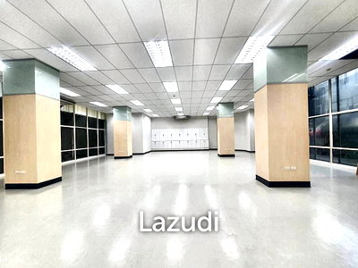 เช่าสำนักงาน วิทยาลัยอาชีวศึกษาเสาวภา : Office for rent Phlapphlachai Building