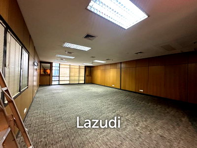 Office for rent : 80 sqm high floor office at ITF Silom Palace Bang Rak Bangkok