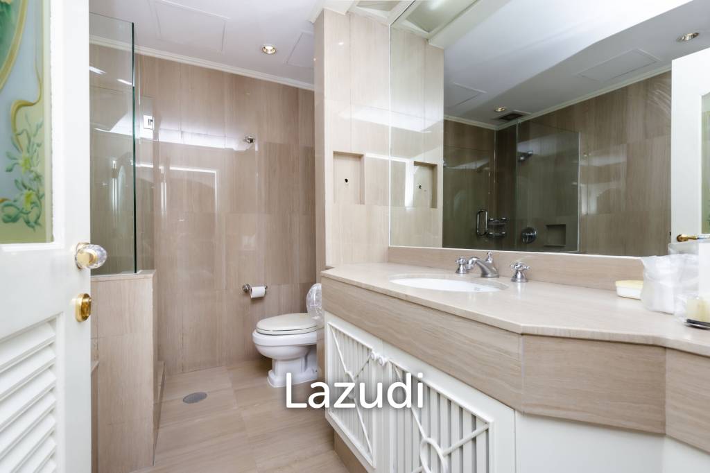 picture 3 Bedroom 3 Bathroom 242 Sq.m Langsuan Ville - 2/16