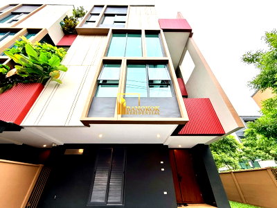 ทาวน์โฮม วิทยาลัยพณิชยการบางนา : Baan Klang Muang Classe | Modern 3 Bed Townhouse in On Nut - BR49066TH