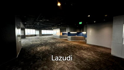 Office for rent Srinakharinwirot University Prasanmit Campus : Spacious Office at All Seasons Place Lumphini