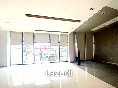เช่าสำนักงาน วิทยาลัยอาชีวศึกษาเสาวภา : Versatile Commercial Space for Rent  located next to MRT Hua Lamphong